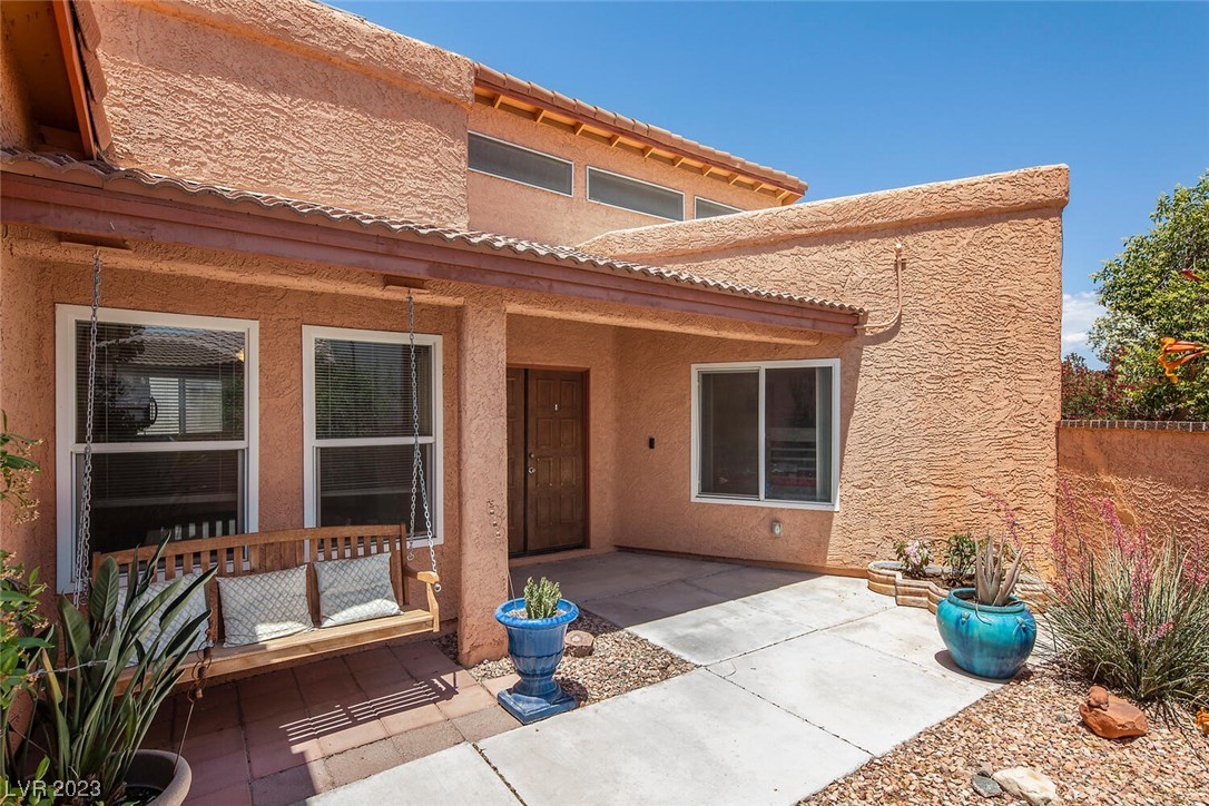 6556 West Beacon Road Las Vegas, NV 89108 - Photo 1 of 26 Gallery Image 1