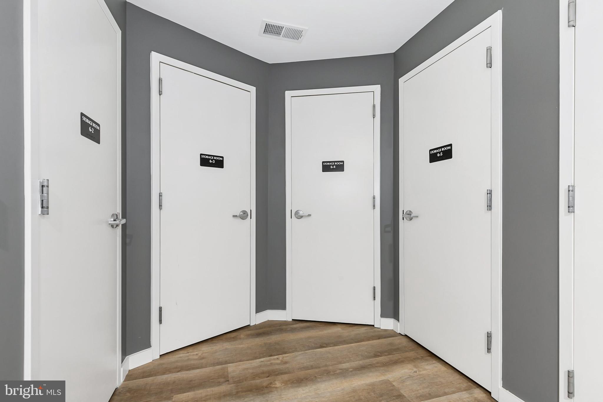 700 Roeder Road, Unit 603 Silver Spring, MD 20910 - Photo 12 of 21 a view of bathroom