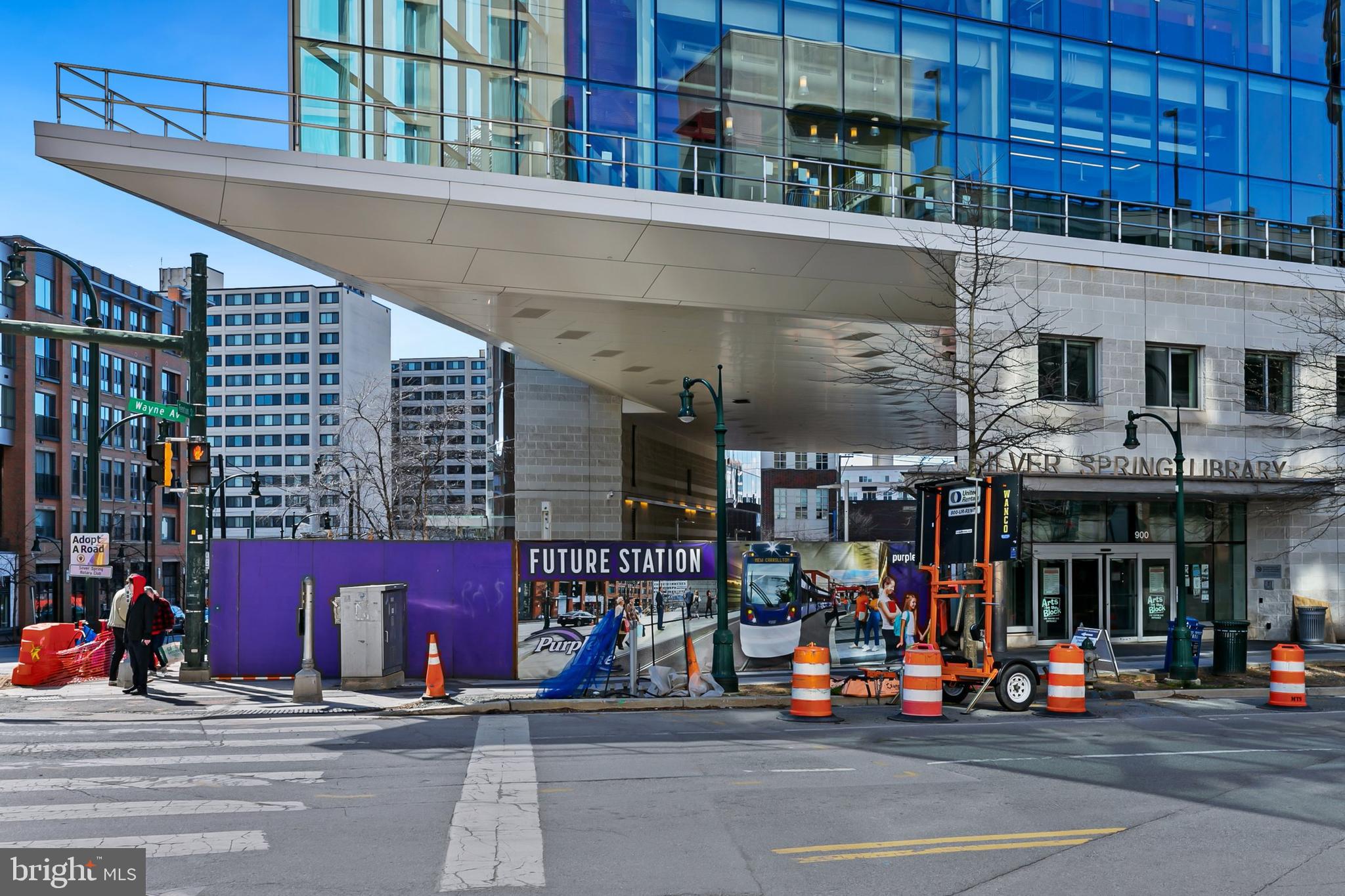700 Roeder Road, Unit 603 Silver Spring, MD 20910 - Photo 21 of 21 a view of street with shops