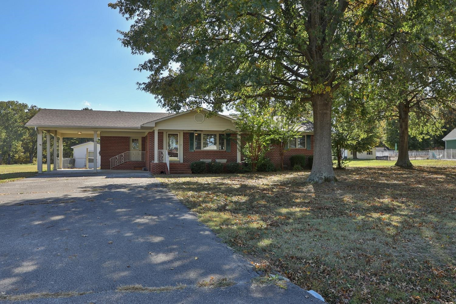 626 Shafter Road Greenfield, TN 38230 - Photo 3 of 25 Photo 3