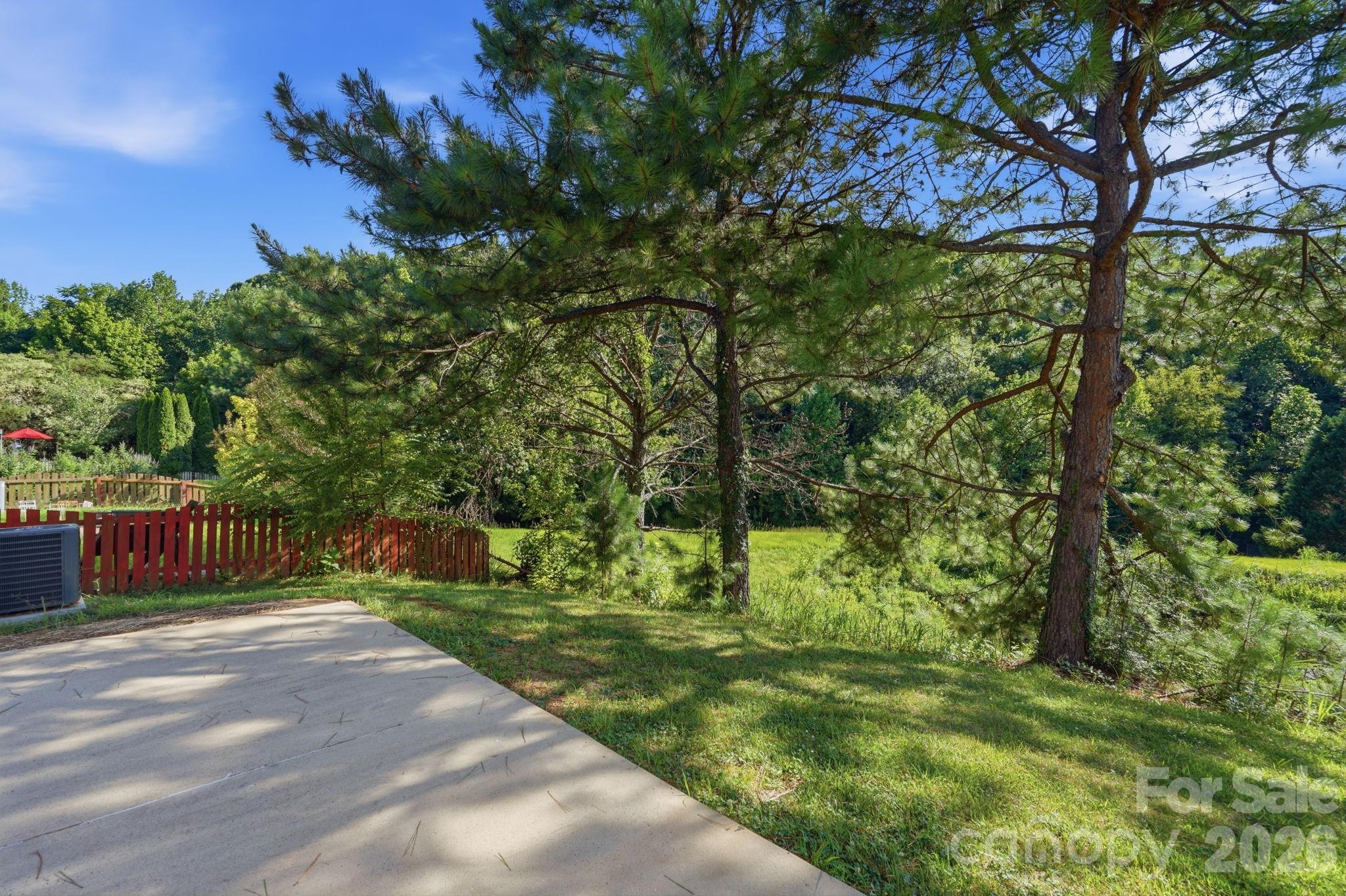 9237 Seamill Road Charlotte, NC 28278 - Photo 33 of 35 Gallery Image 33