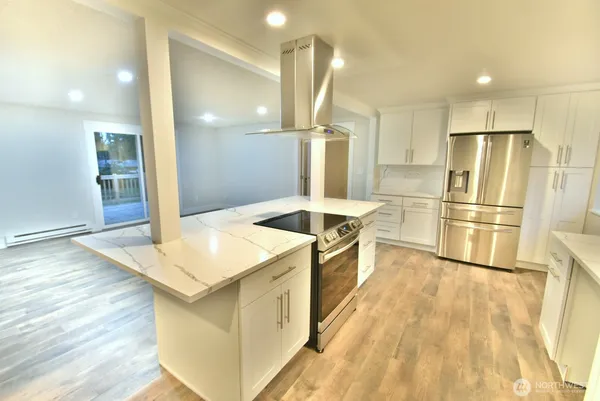 $3,950 | 17708 Northeast 160th Place, Woodinville, WA 98072