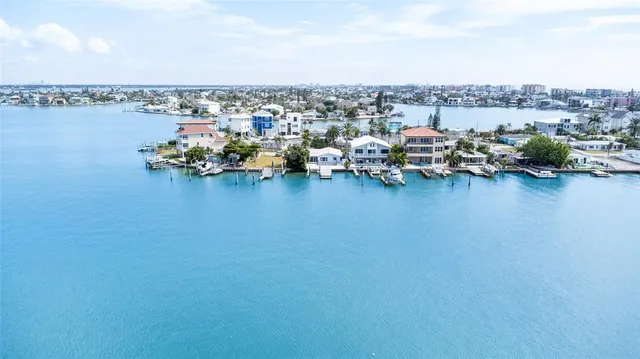 $1,180,000 | 360 145th Avenue, Madeira Beach, FL 33708