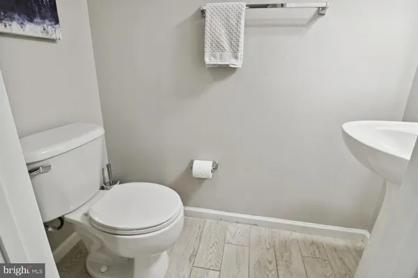 $2,700 | 4461 Beacon Grove Circle, Unit A703A, Fairfax, VA 22033