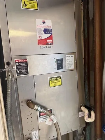 $425,000 | 20505 East Country Club Drive, Unit 1036, Aventura, FL 33180