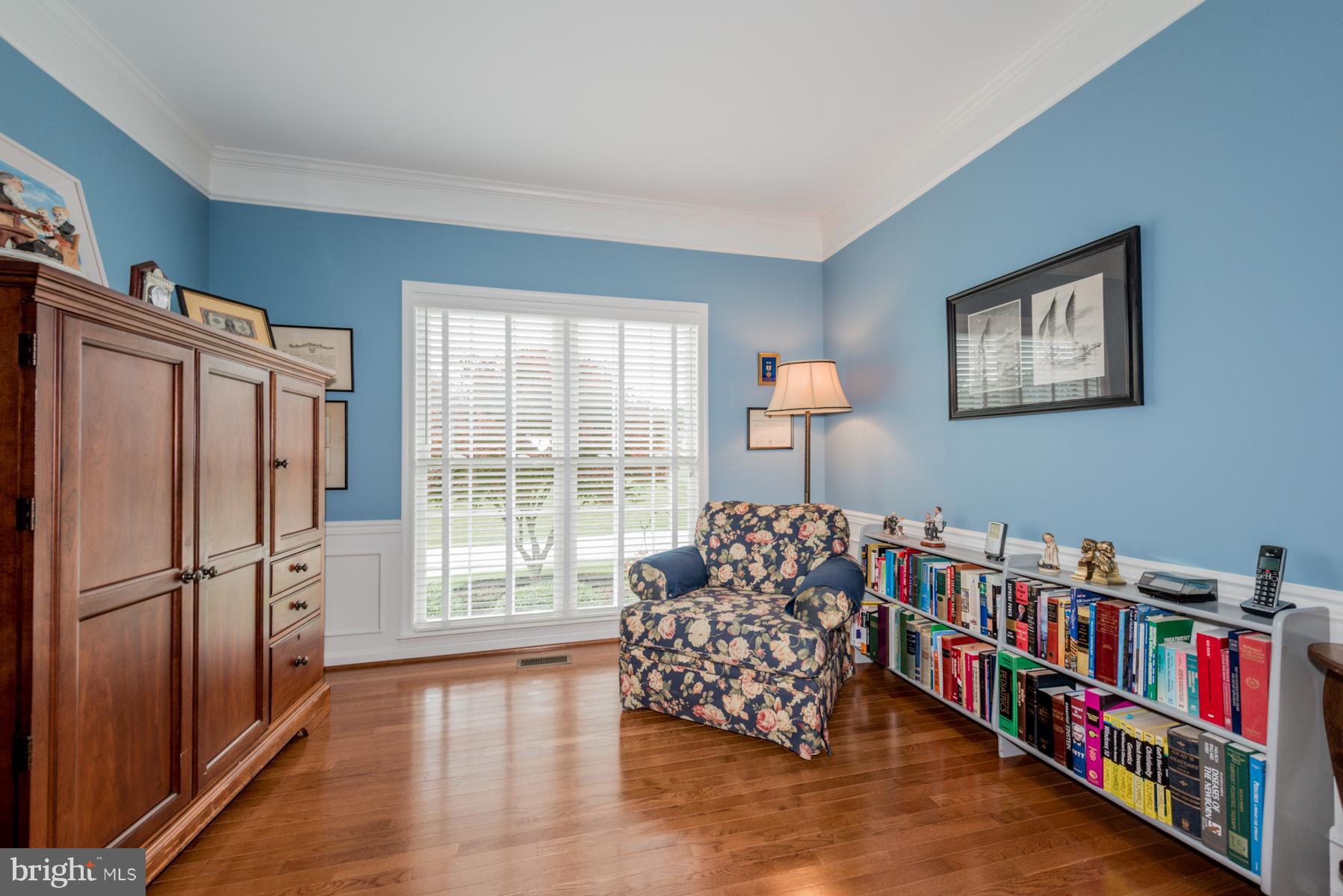 364 Grey Friars Road Westminster, MD 21158 - Photo 3 of 30 Den