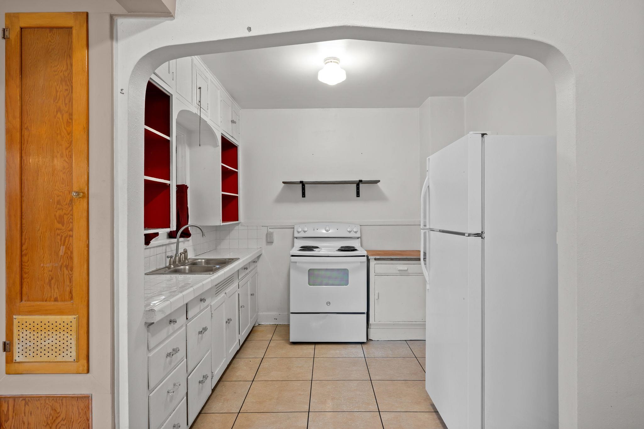 147 South Elm Street Spokane, WA 99201 - Photo 12 of 36
