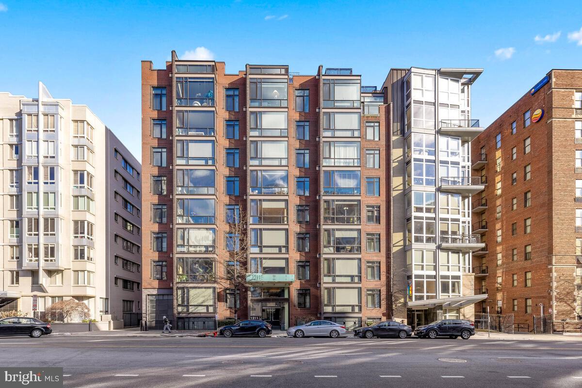 1211 13th Street Northwest, Unit 407 Washington, DC 20005 - Photo 30 of 33