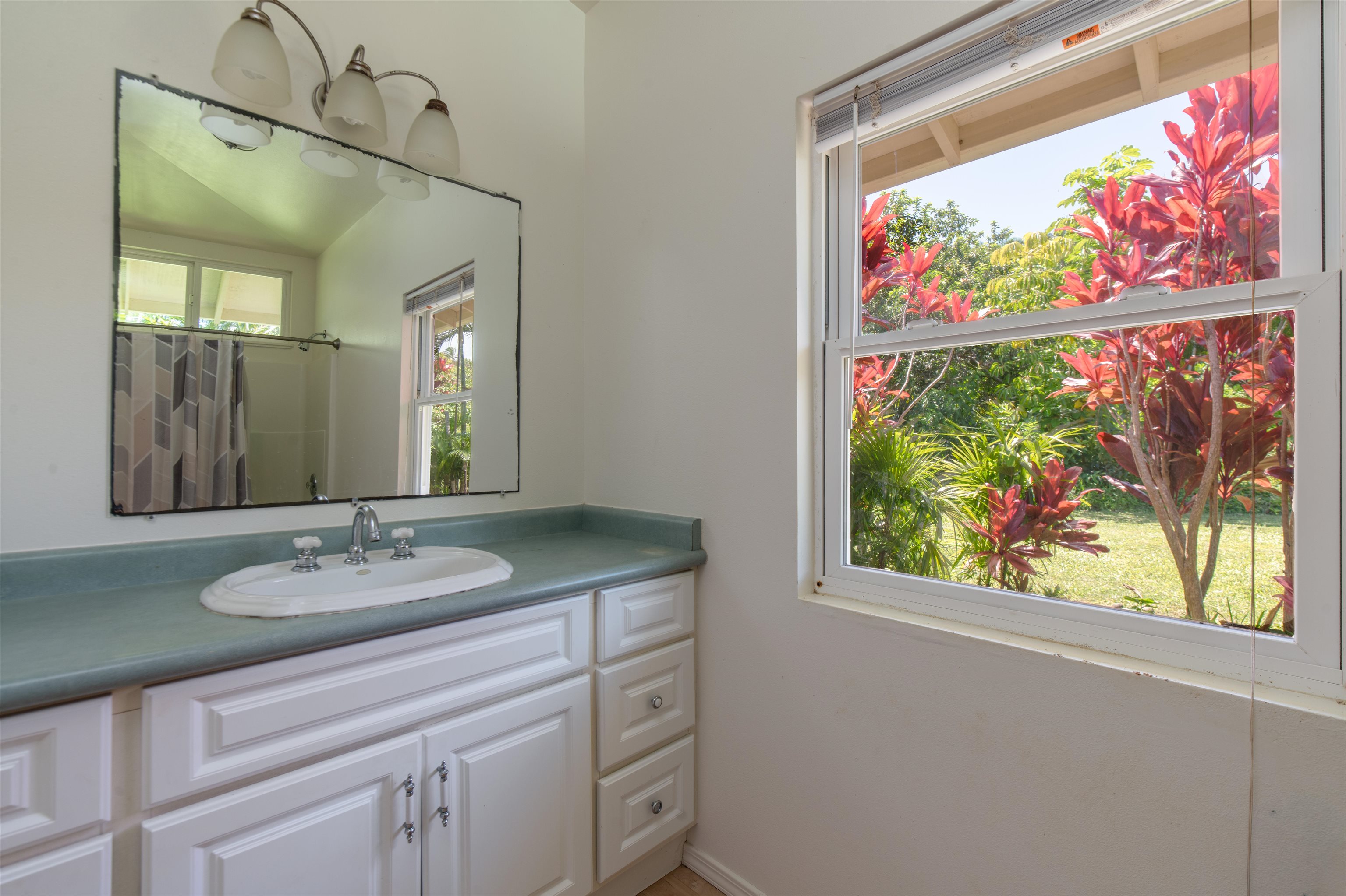 601 North Honokala Road, Unit B Haiku, HI 96708 - Photo 12 of 38