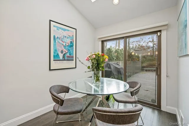 $1,199,000 | 230 Hamlet Drive, Jericho, NY 11753