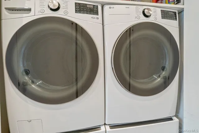 $1,199,000 | 230 Hamlet Drive, Jericho, NY 11753