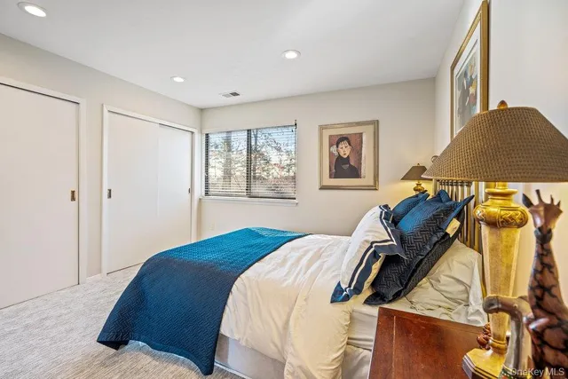 $1,199,000 | 230 Hamlet Drive, Jericho, NY 11753