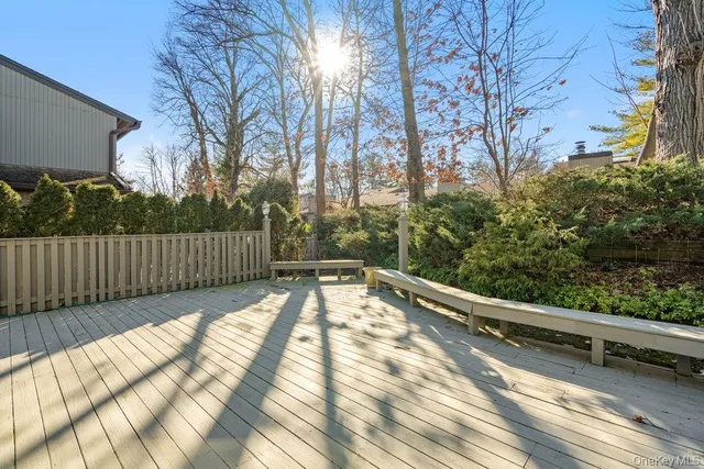 $1,199,000 | 230 Hamlet Drive, Jericho, NY 11753