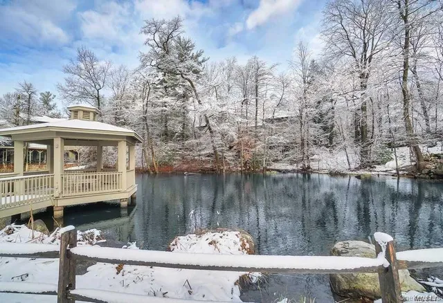 $1,199,000 | 230 Hamlet Drive, Jericho, NY 11753