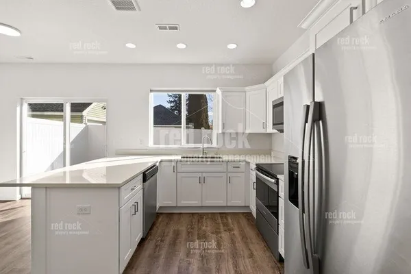 $1,799 | 12625 East Main Avenue, Spokane Valley, WA 99216