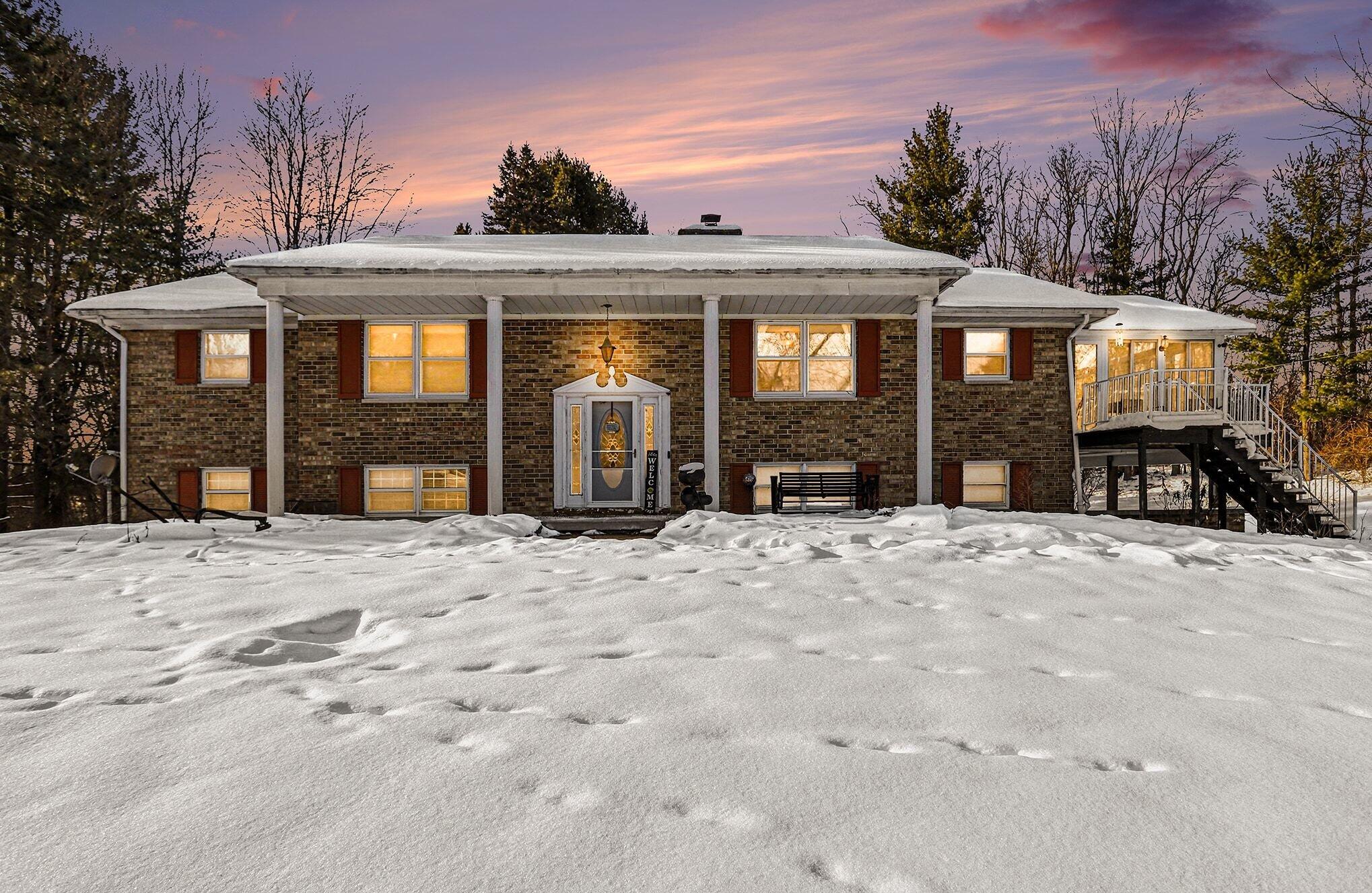 14763 Stone Jug Road Battle Creek, MI 49015 - Photo 2 of 34 1000059963