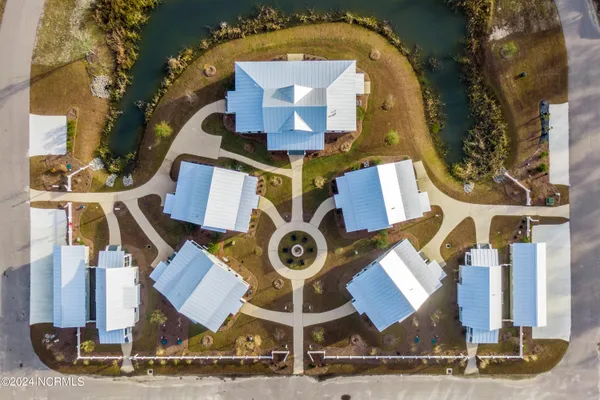 $393,000 | 7 Back Cove Circle, Unit 32C, Oriental, NC 28571