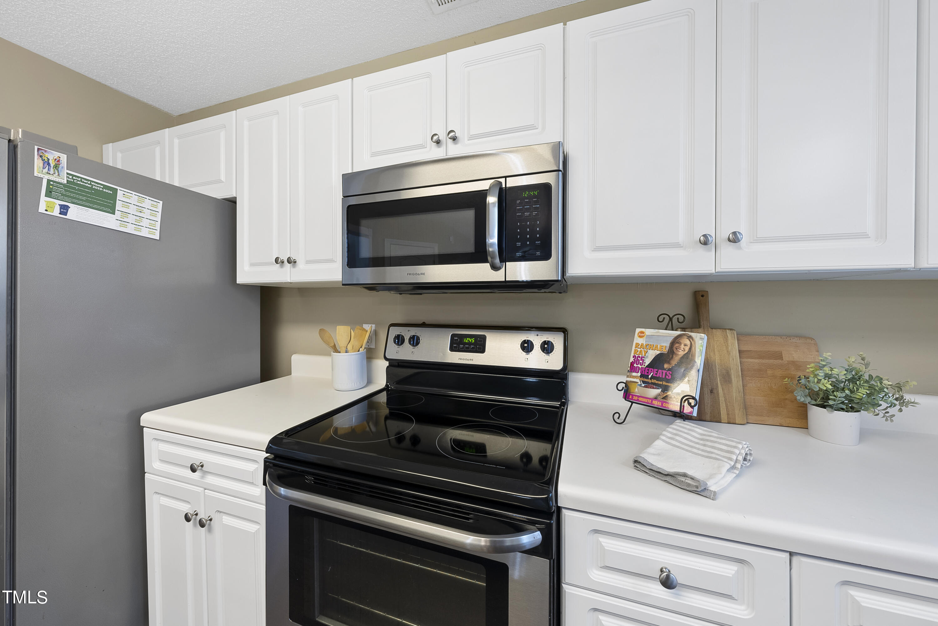 6801 Edwell Court Raleigh, NC 27617 - Photo 13 of 37 DSC09690