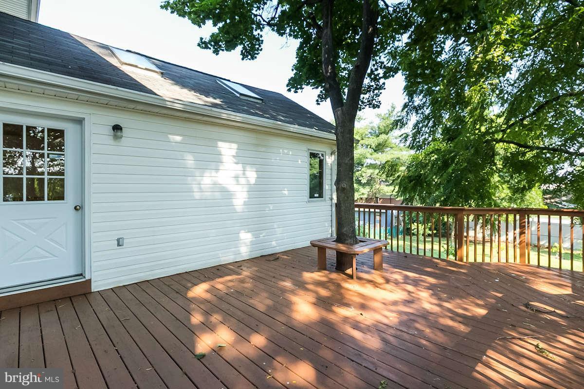 7722 Trappe Road Dundalk, MD 21222 - Photo 25 of 27 a backyard of a house with wooden floor