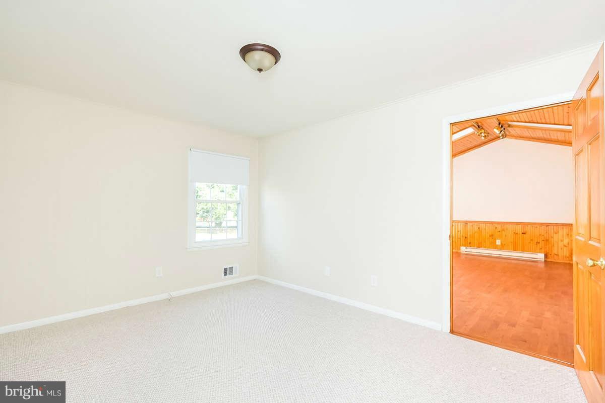 7722 Trappe Road Dundalk, MD 21222 - Photo 10 of 27