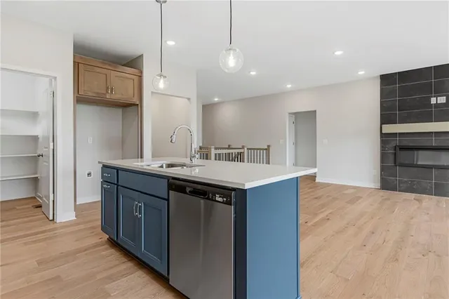 $469,950 | 17756 Houston Street, Gardner, KS 66030