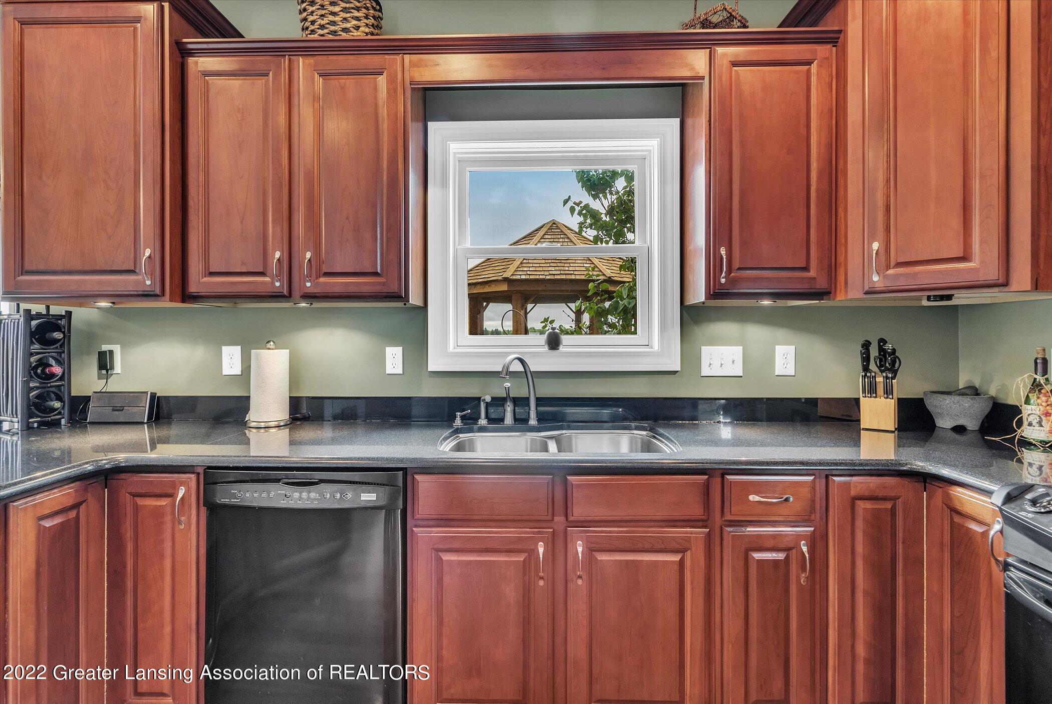 11775 Francis Road Dewitt, MI 48820 - Photo 17 of 78 17-11775-Francis-Rd-WindowStill-Real-Est
