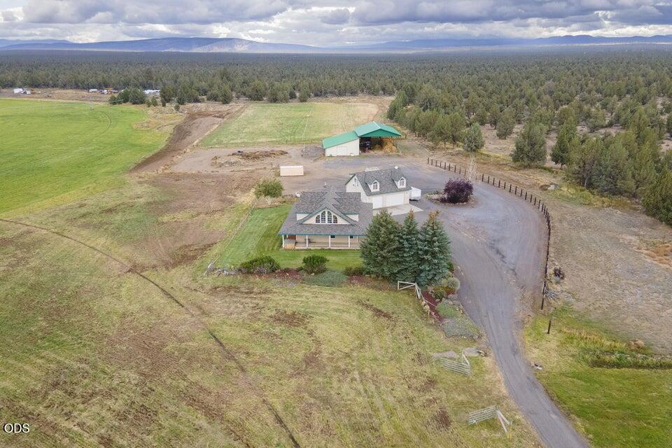 24585 Dodds Road Bend, OR 97701 - Photo 102 of 114