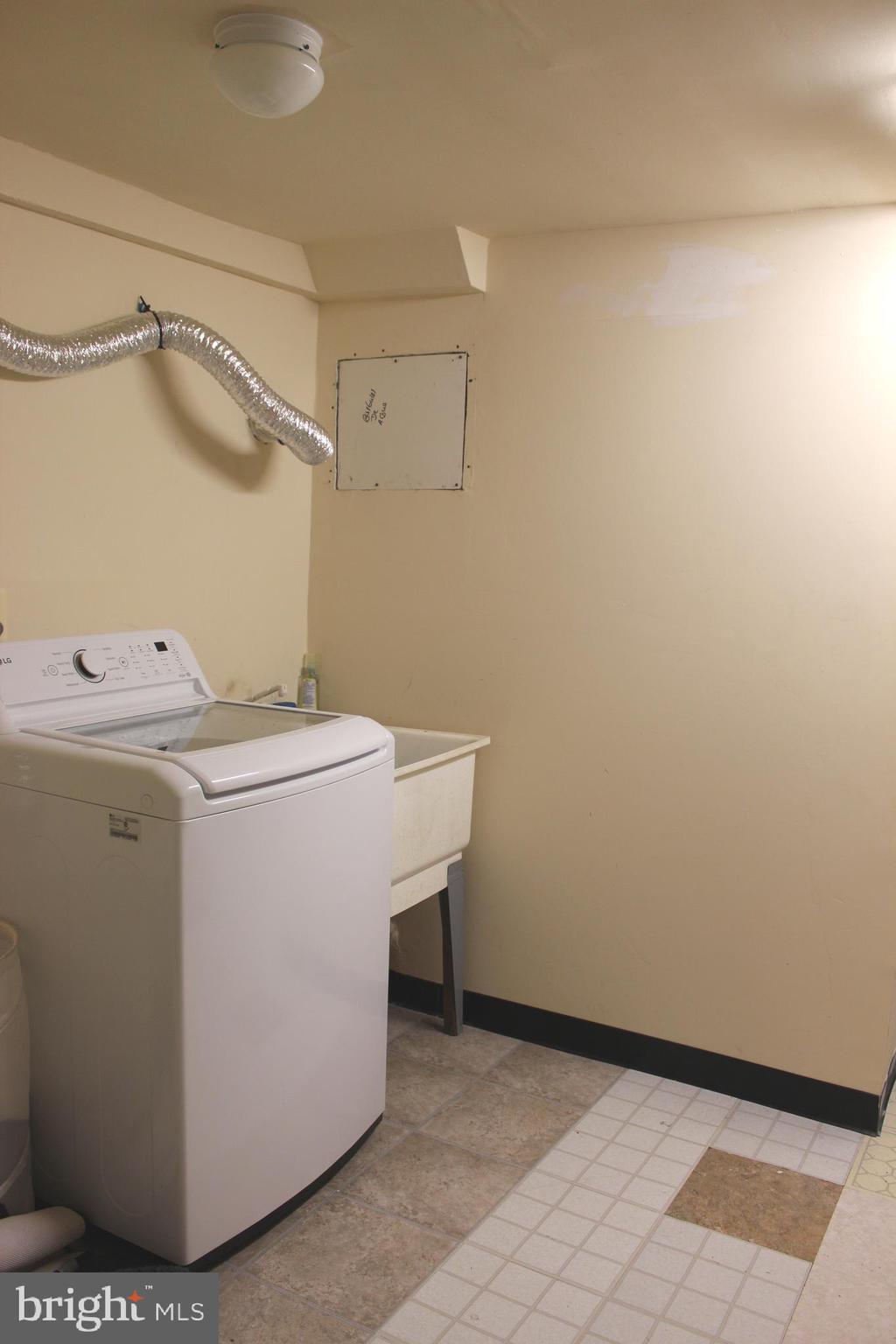 4114 Southend Road Rockville, MD 20853 - Photo 18 of 27