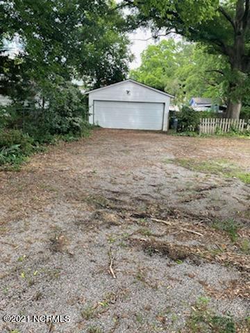 751 Falls Road Rocky Mount, NC 27804 - Photo 15 of 17 Garage