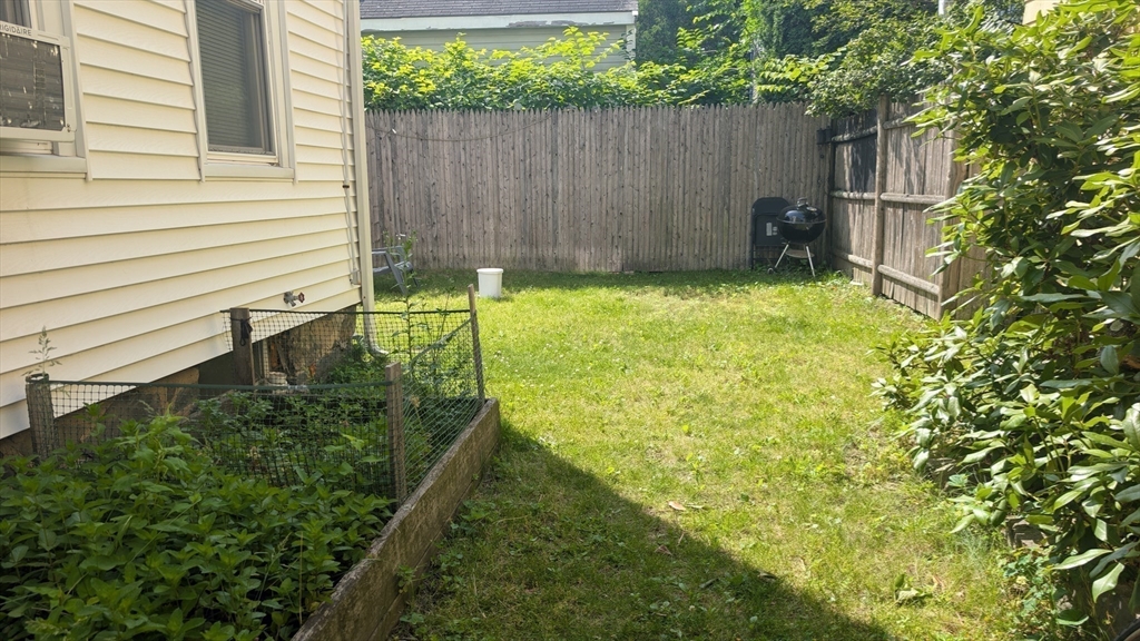 6 Bayard Street Boston, MA 02134 - Photo 5 of 21