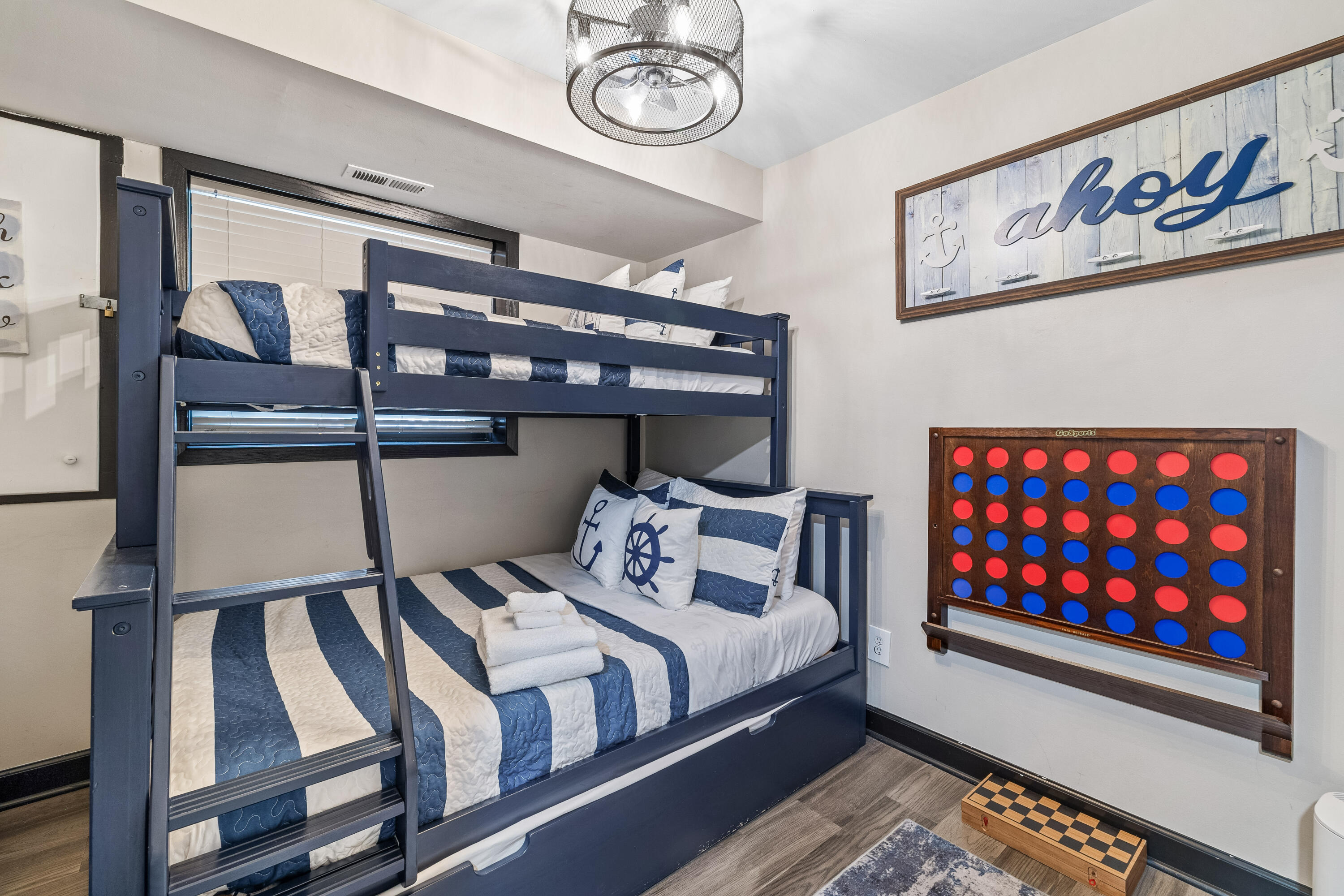 1074 Mobile Street Lake Geneva, WI 53147 - Photo 12 of 16 13-10