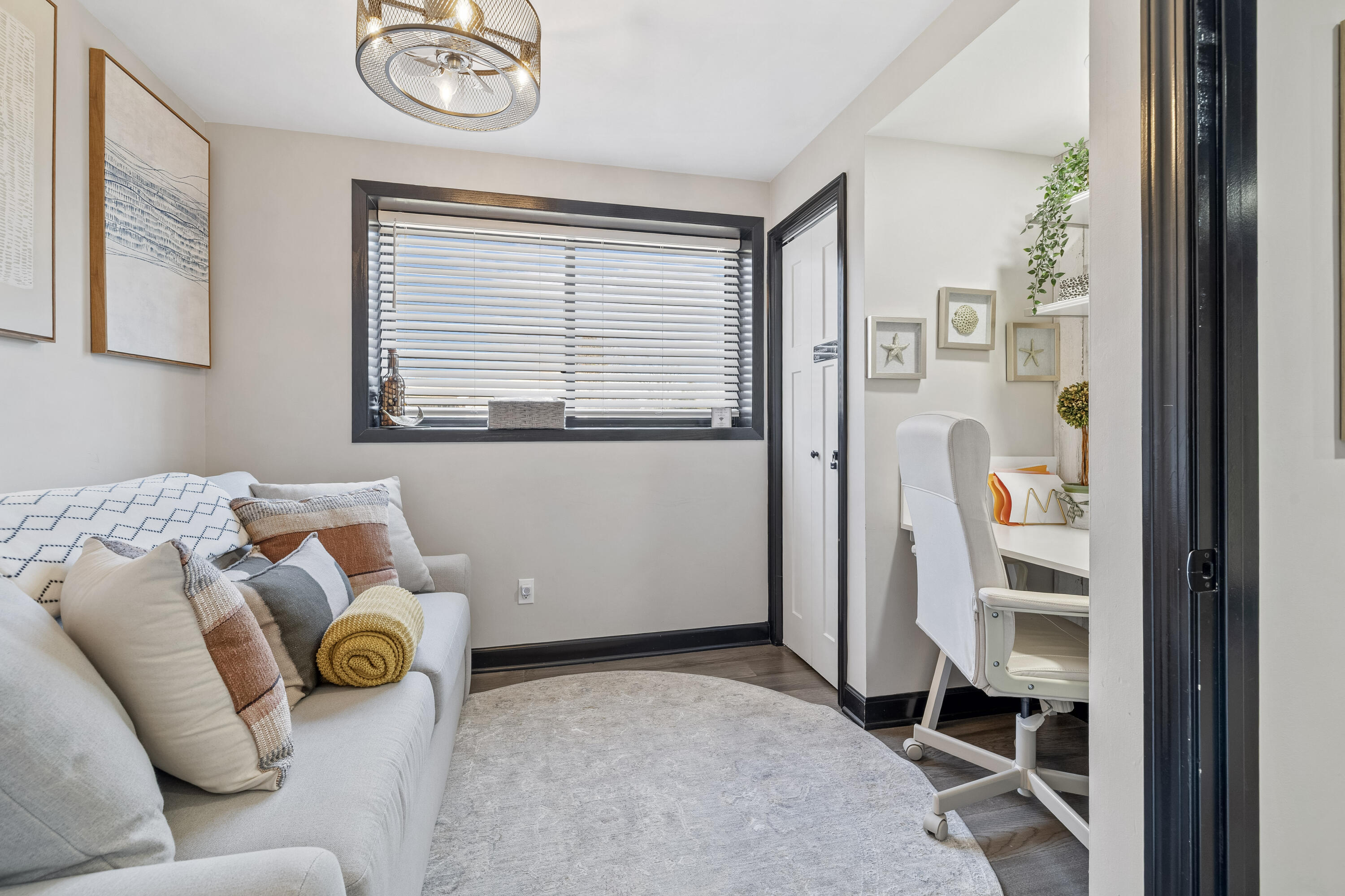 1074 Mobile Street Lake Geneva, WI 53147 - Photo 13 of 16 14-11