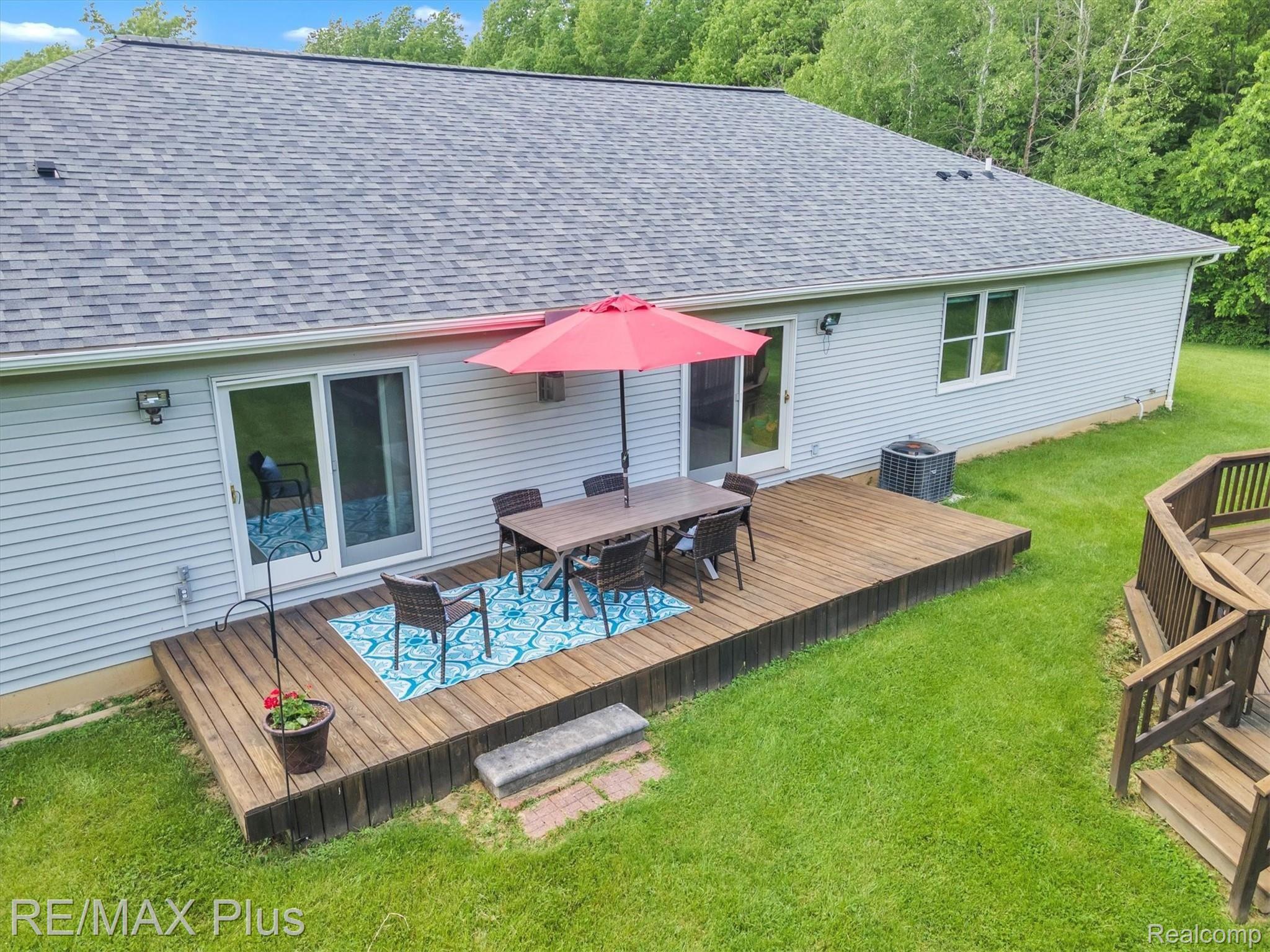2005 South Elba Road Lapeer, MI 48446 - Photo 62 of 79 69-2005-S-Elba-Rd-69.jpg