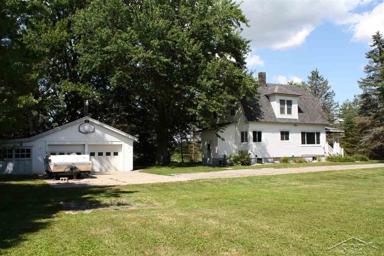 2296 South Sasse Road Midland, MI 48640 - Photo 3 of 20