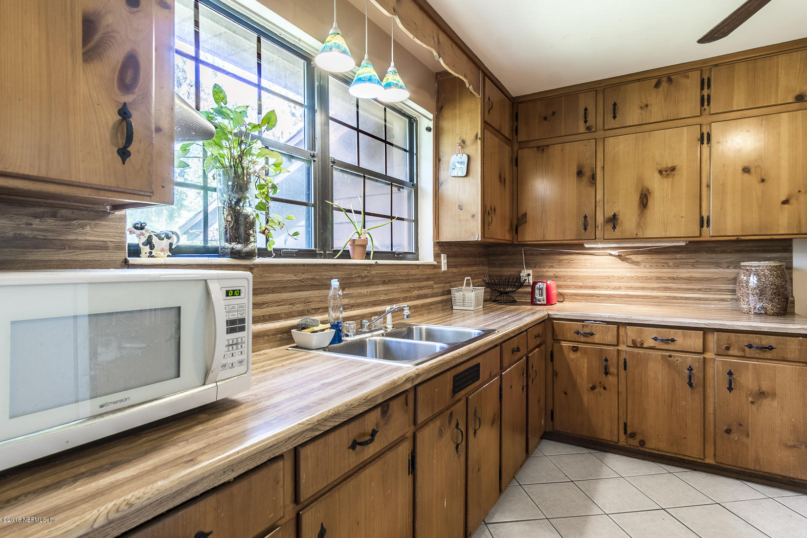 2427 Holly Point Road West Orange Park, FL 32073 - Photo 5 of 33 Kitchen 1