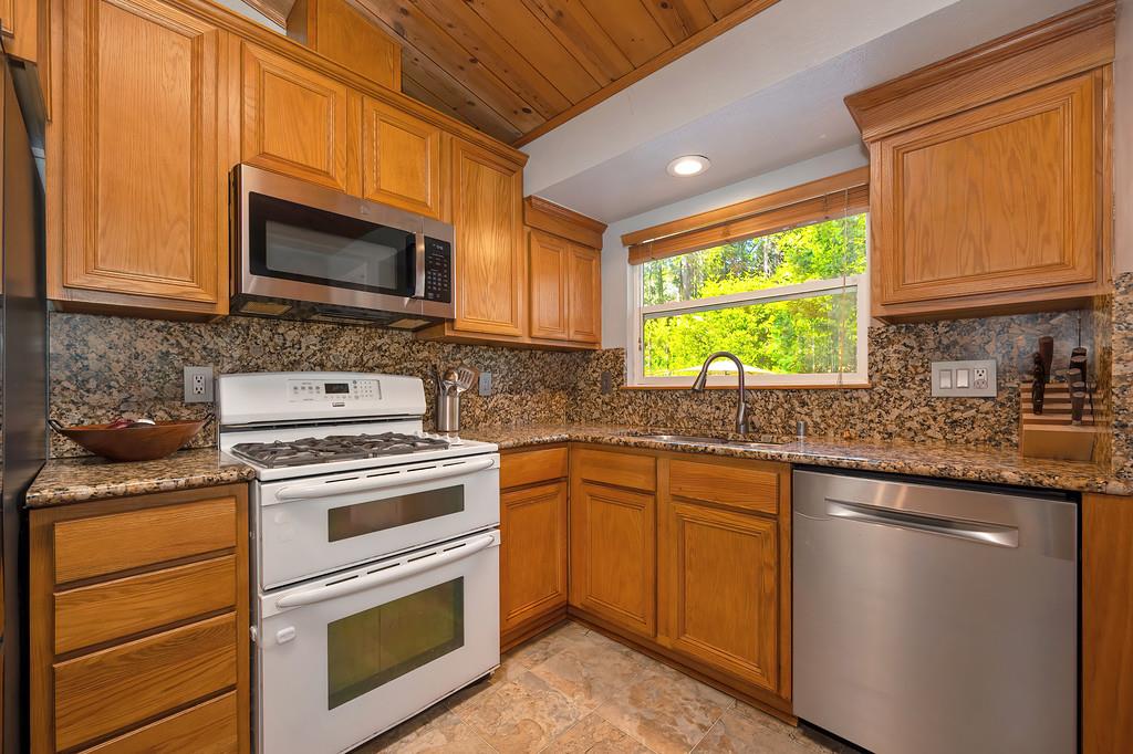 5415 Robert Road Pollock Pines, CA 95726 - Photo 19 of 72 Microwave & dishwasher replaced in 2022