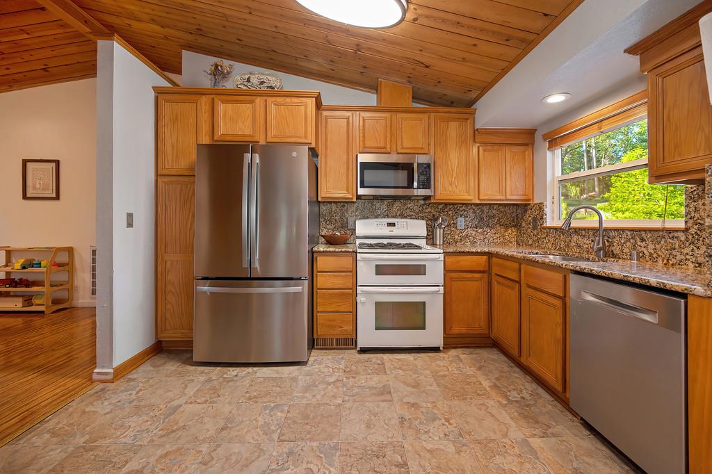 5415 Robert Road Pollock Pines, CA 95726 - Photo 20 of 72