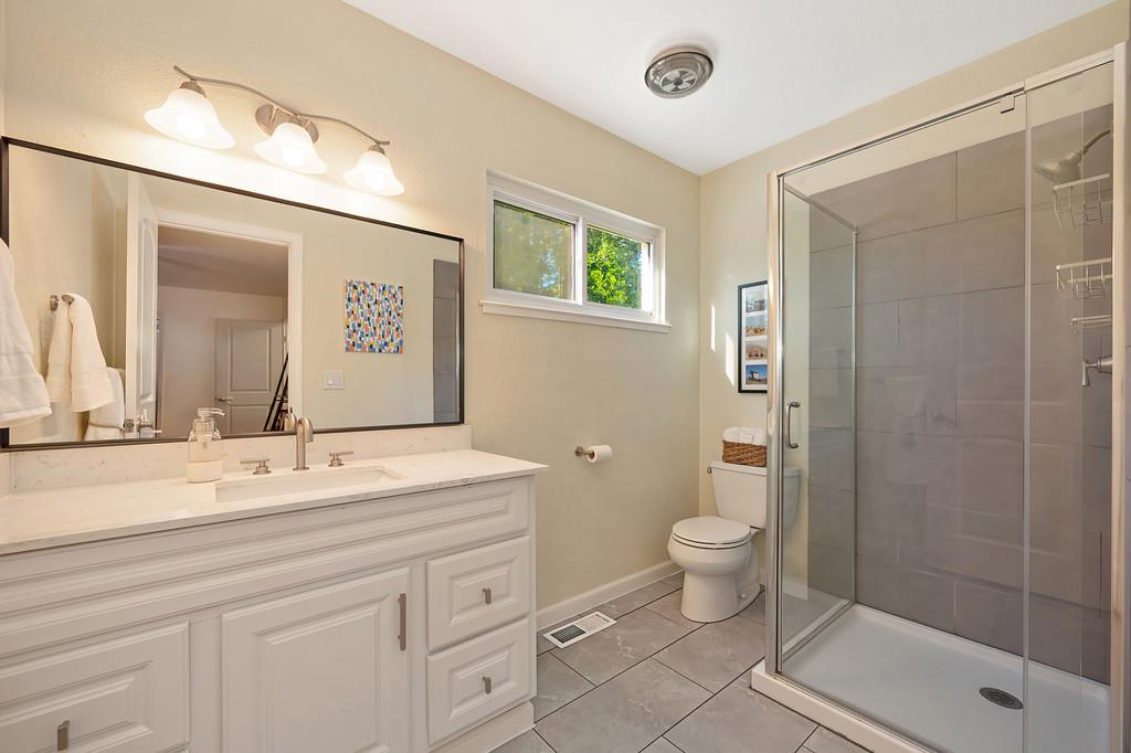 5415 Robert Road Pollock Pines, CA 95726 - Photo 37 of 72 Remodeled Primary Bath 2023