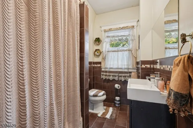 $327,500 | 108 Washington Avenue, Irvington, NJ 07111