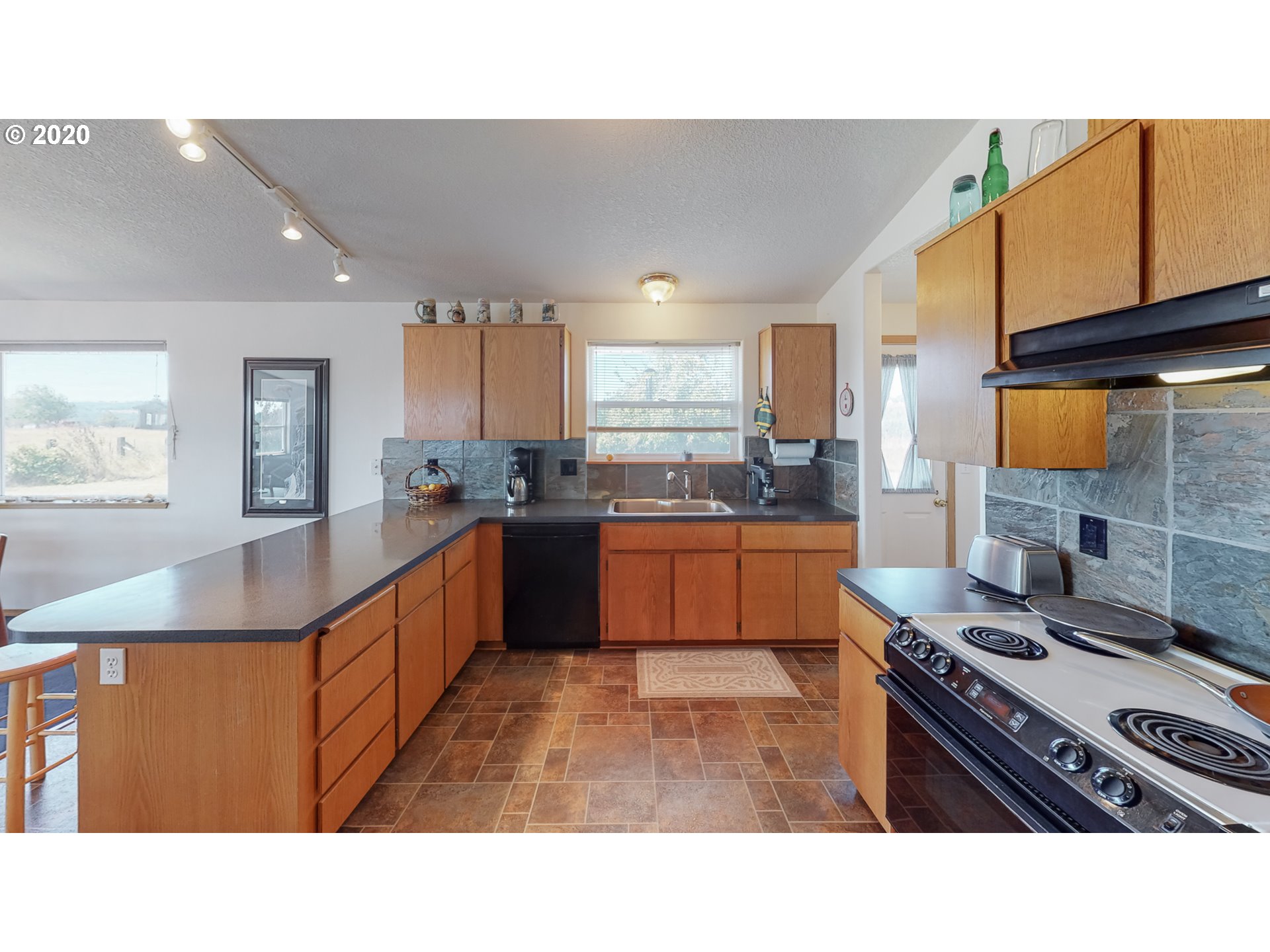 61901 Dart Creek Road St. Helens, OR 97051 - Photo 14 of 19 Gallery Image 14