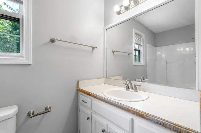 $1,395 | 339 Pioneer Drive, Oak Grove, KY 42262