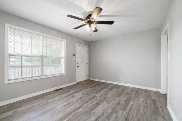 $1,395 | 339 Pioneer Drive, Oak Grove, KY 42262