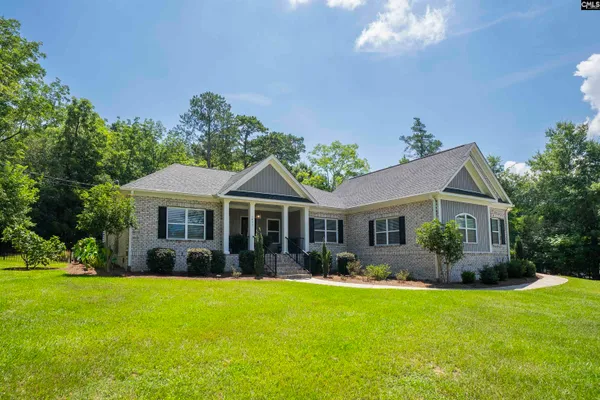 $525,000 | 1617 Deep Cove Lane, Gilbert, SC 29054