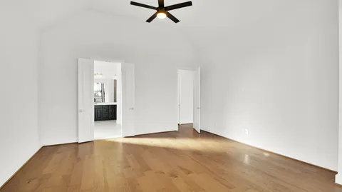 $599,900 | 113 Univ Lands Drive, Liberty Hill, TX 78642