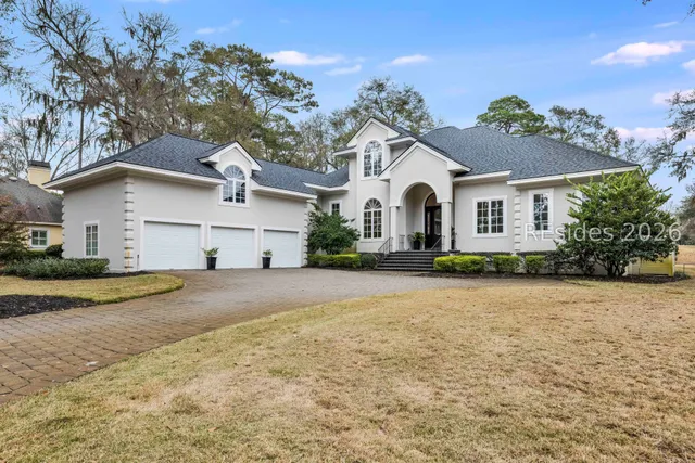 $2,300,000 | 33 Lexington Drive, Bluffton, SC 29910