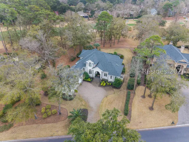 $2,300,000 | 33 Lexington Drive, Bluffton, SC 29910