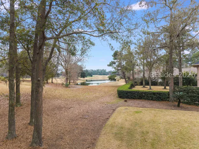 $2,300,000 | 33 Lexington Drive, Bluffton, SC 29910