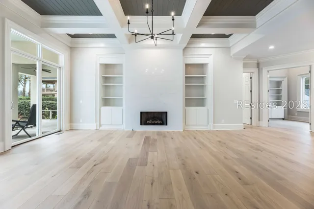 $2,300,000 | 33 Lexington Drive, Bluffton, SC 29910