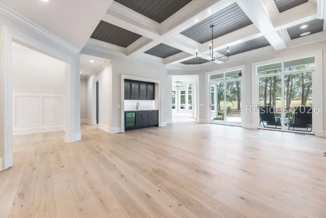 $2,300,000 | 33 Lexington Drive, Bluffton, SC 29910