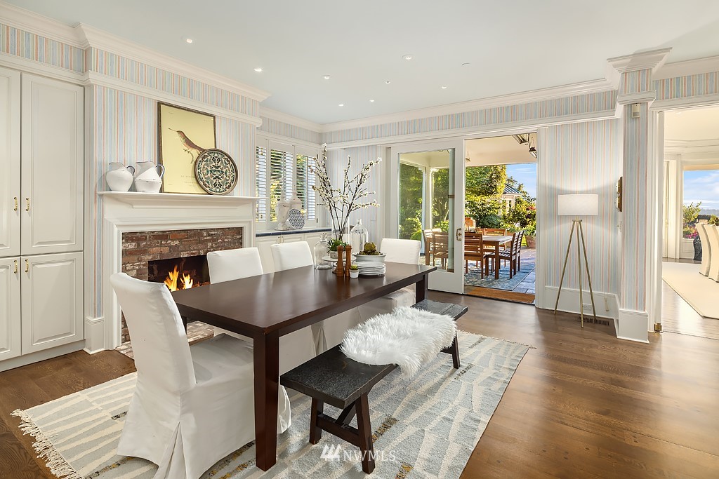 2247 Evergreen Point Road Medina, WA 98039 - Photo 15 of 37